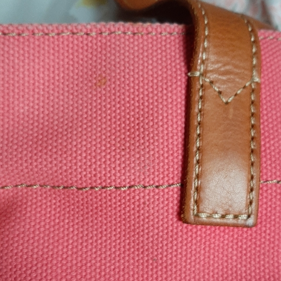 Fossil hot pink tote - Picture 4 of 7